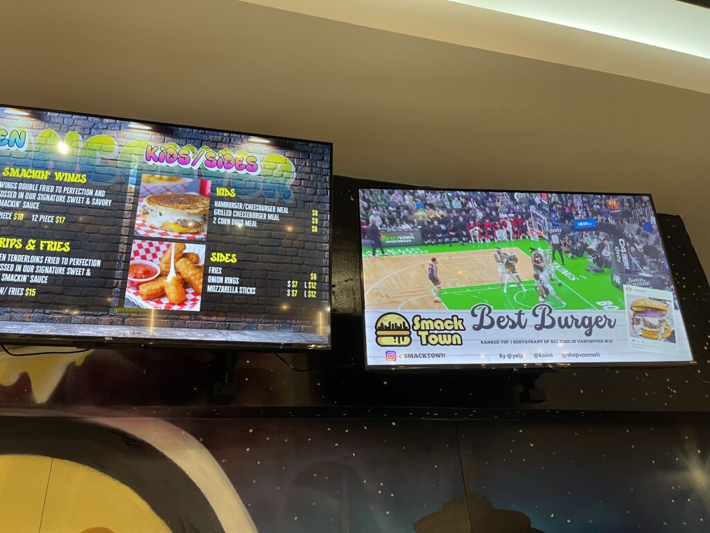 digital-menus-fast-food-smack-town-burgers-over-the-top-screen